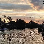Refugio A Beira Da Lagoa - Rj